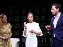 Иван Юруков играе и рисува на сцената на Народния театър „Иван Вазов“