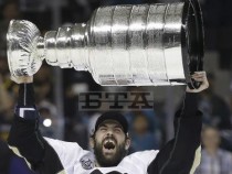 Резултати в Националната хокейна лига на САЩ и Канада (НХЛ)