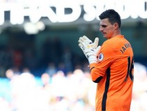 "Хъл Сити" и "Суонси" продължават битката за оцеляване във Висшата лига