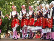 Повече от 4 хиляди изпълнители участват в старопланинския събор „Балканфолк“