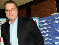 Александър Станков ще тренира Валери Божинов в Китай