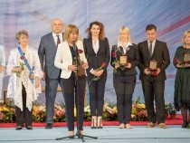 Мария Гигова в центъра на тържественото откриване на Световната купа