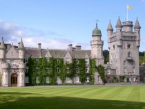 За Пепеляшка и шотландските барони