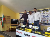 Треньорът на „Нефтохимик“ Петър Дочев: Имам оферти от други отбори