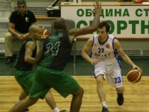 Баскетболистите на "Берое" – на крачка от финал