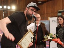 Димо Стоянов от P.I.F. с историята на една песен