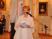 Елка Няголова: В психограмата на поетовата душа е заложен опитът да се предотврати злото