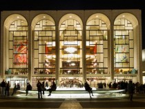 „Така правят всички жени“ от киносезона на Метрополитън