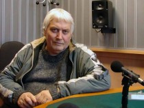 Атентатът срещу „Кенеди“ – романа „Кенеди“