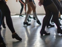 Брендан де Гали от шоуто Ривърденс за първи път на българска сцена