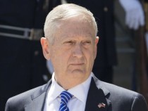 Шефът на Пентагона: Търговският спор с Европа няма да навреди на отношенията в областта на сигурността