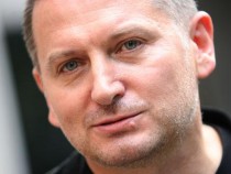 Георги Господинов: „Винаги личи, когато една книга е „съчинена“