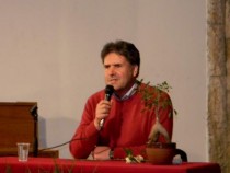 Проф. Хюсеин Мевсим представя книгата "Петър Дачев в Истанбул"