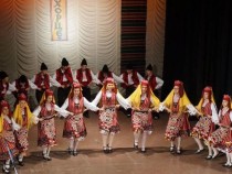 Млади таланти изнасят концерт в Лом