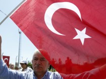 Понижение на безработицата в Турция до 22-месечно дъно и добър ръст на продажбите на дребно