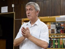 Румен Стоичков представя в Самоков три свои книги с над 200 репортажа от България