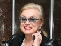 Искра Радева: Мечтая за ролята, с която да изненадам себе си