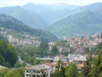 Американски художници представят изложба в смолянско село