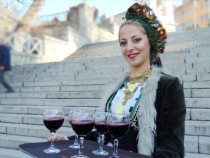 Бог Дионисий открива първия винен фестивал в Царево