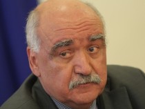 Комисията по здравеопазване в НС обсъжда освобождаването на проф. Камен Плочев