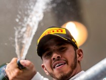 Люис Хамилтън с ново признание