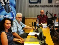 В дълго чакана стихосбирка Гергана Хрисчева изкачва слънчевата стълба