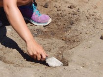 Работилница за керамика разкриха археолозите в Козарева могила