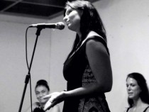 Запознайте се: Лиел Александра Адмон, поетеса