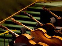 Трима са победителите в Международния конкурс за млади изпълнители на класически инструменти