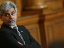 Доц. М. Михов: Идеята е чрез доброволната служба да се попълва некомплекта в армията