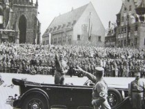 "Възход и падение на Третия райх" на Уилям Шайрър излиза на български в два тома