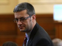 Тома Биков: Мотивите на БСП за вот на недоверие на кабинета са като повърхностен преглед на печата