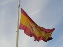 Мадрид: Пучдемон не може да управлява Каталуния от чужбина