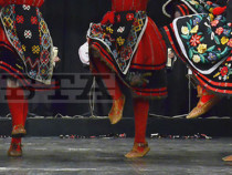 Фолклорен събор "Шуменска есен с танц и песен"