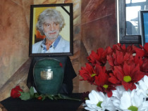 Изпратиха Никола Манев с музика от филма "Осъдени души"