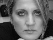 Фотографът на БНР Ани Петрова открива изложбата си "Фотографии на известни личности“