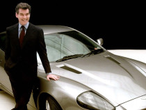 Силен спад на акциите на Aston Martin при дебюта на автомобила на Агент 007 на борсата в Лондон