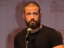 И „Време и половина“ отива при… Александър Алексиев