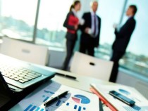 Работещите жени в България печелят средно с 14,4% по-малко от мъжете