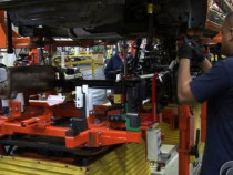 Повишаване на американското индустриално производство за пети пореден месец