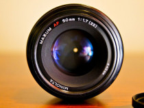 Странният свят на Роджър Балън