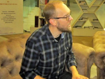 Меелис Фриедентал: Литературата е продължение на съня