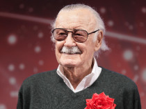 Почина американският писател Стан Лий