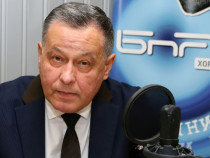 Фотоизложба показва Михайло Парашчук, украинския скулптор, преобразил София