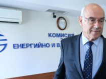 КЕВР: Няма да има промяна на цената на тока за бита до лятото