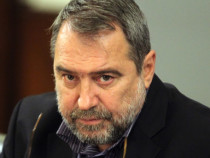 "60 години в 60 снимки" – изложба на доц. Васил Гарнизов