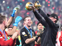 Клоп: Няма да е честно да отменят сезона, трябва да сме шампиони