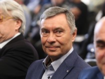 Наско Сираков поиска акциите на Левски