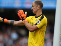 Джо Харт иска да играе извън Англия