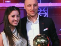 Футболист №1 на България за 2013 сложи край на кариерата си